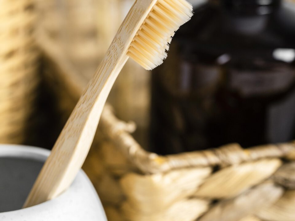 Jakie są najczęstsze błędy popełniane przy myciu zębów?